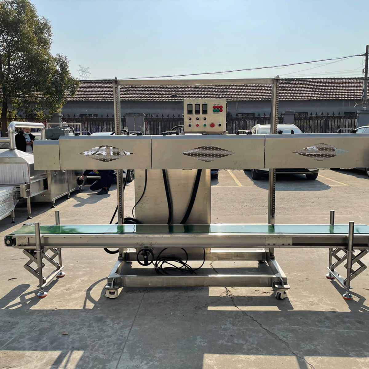 Fully automatic lifting single-station packaging machine DC-S25-CJ