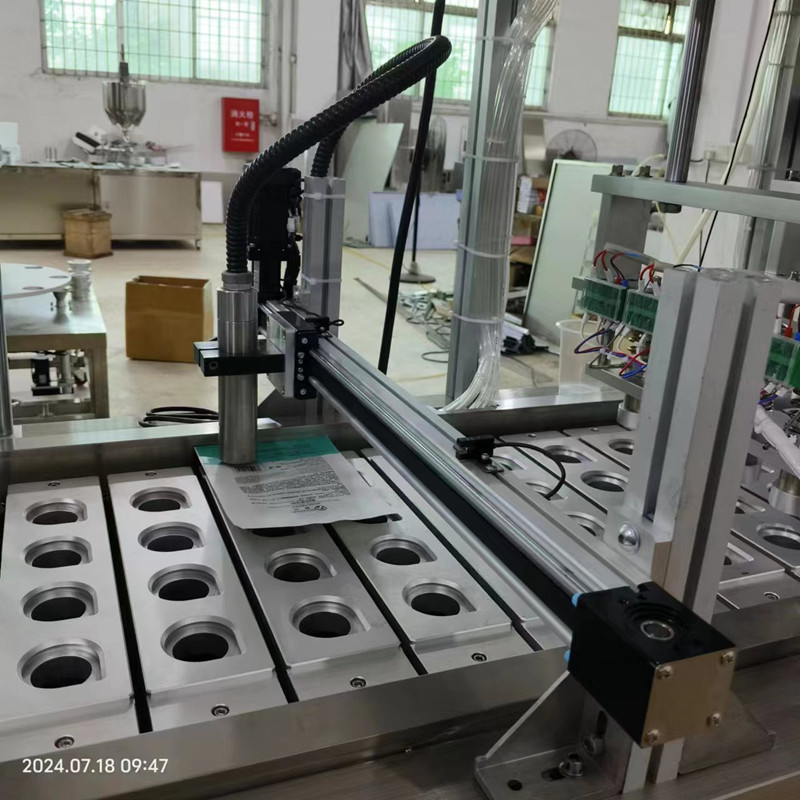 Automatic Liquid Plastic Paper Cup Filling Sealing Machine for Water Yogurt Drink Honey Jelly 