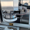 Automatic Metal Twist-off Caps Screw Vacuum Capping Sealing Machine from Glass Bottles Fruit Jam Jar