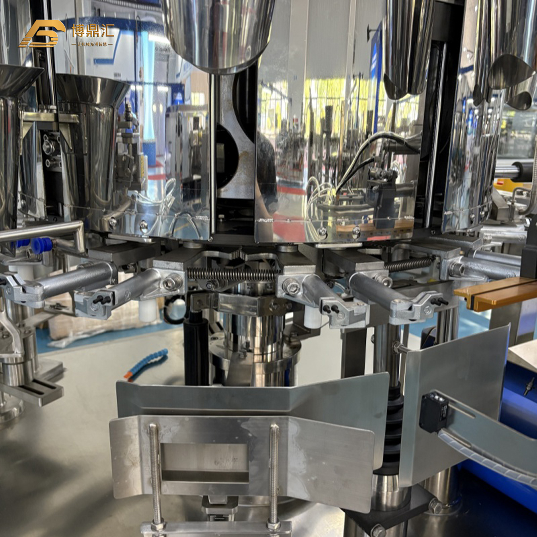 Small Bag in Big Bag Packaging Machine for Snacks Cakes Biscuits