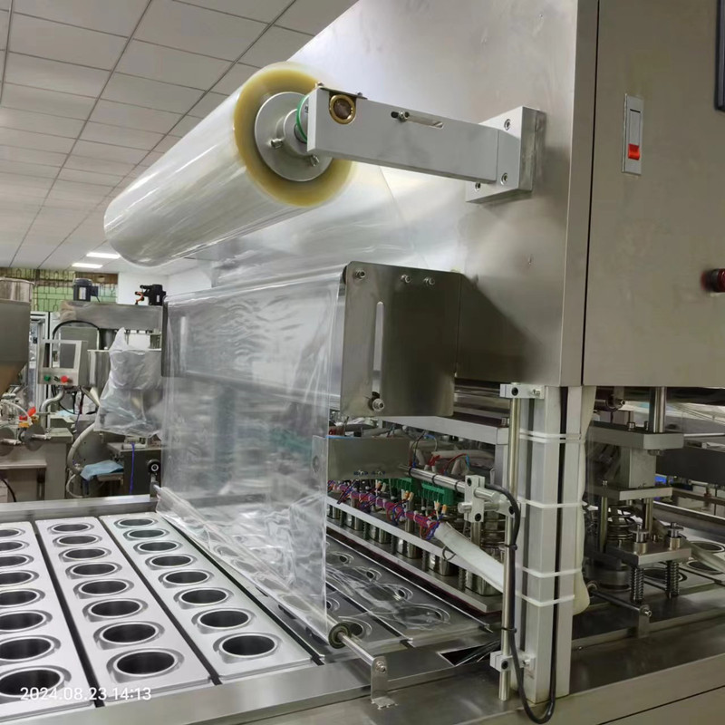 Automatic Liquid Plastic Paper Cup Filling Sealing Machine for Water Yogurt Drink Honey Jelly 