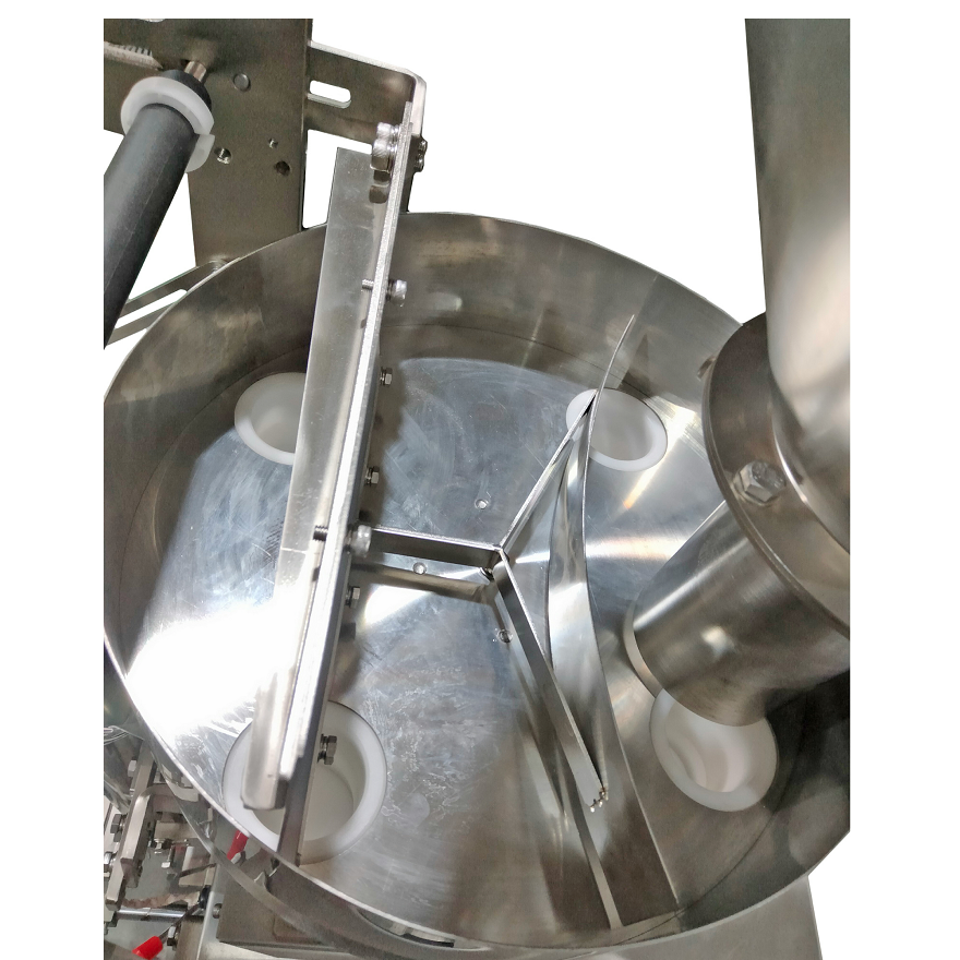 YS-61XBK Back Sealing Vacuum Granular Packing Machine