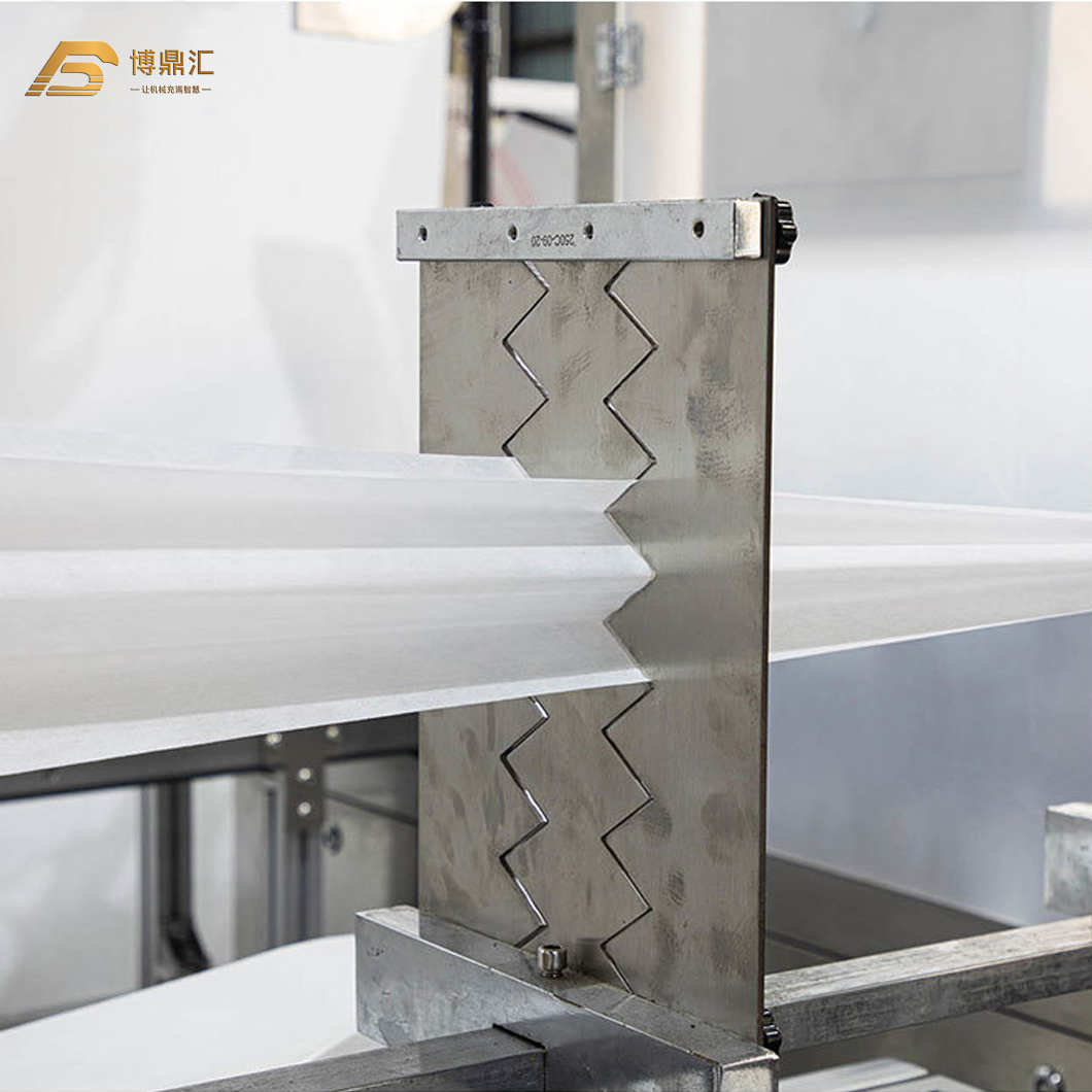 Single Alcohol Sanitary Wet Wipes Pad Tissue Packaging Machine Automatic