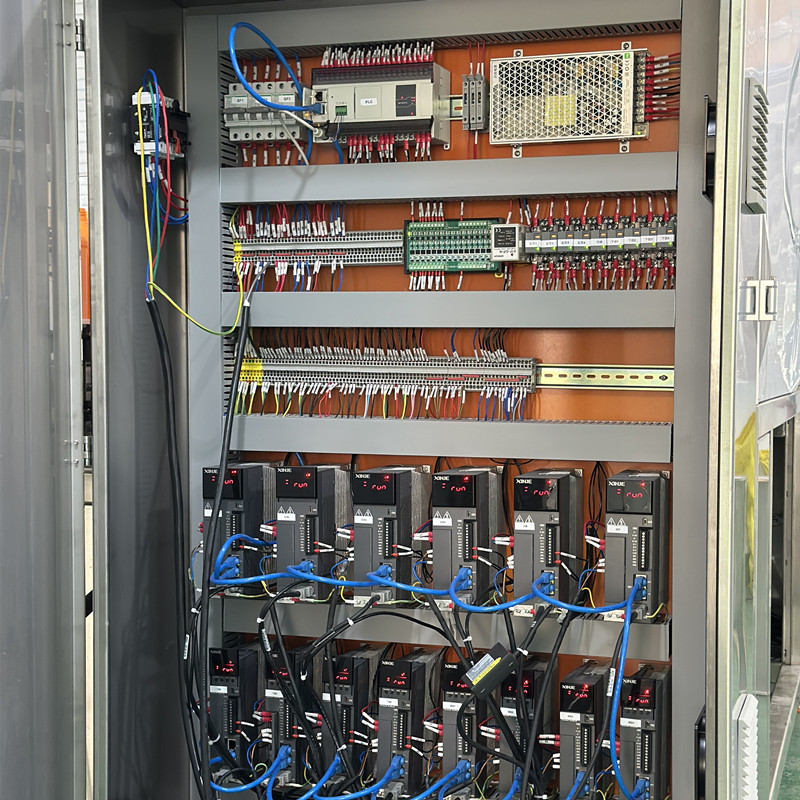 Automatic High Speed Paste Oil Liquid Bucket Bottle 4 Head Tracking Servo Piston Filling Machine for Shampoo Laundry Detergent 