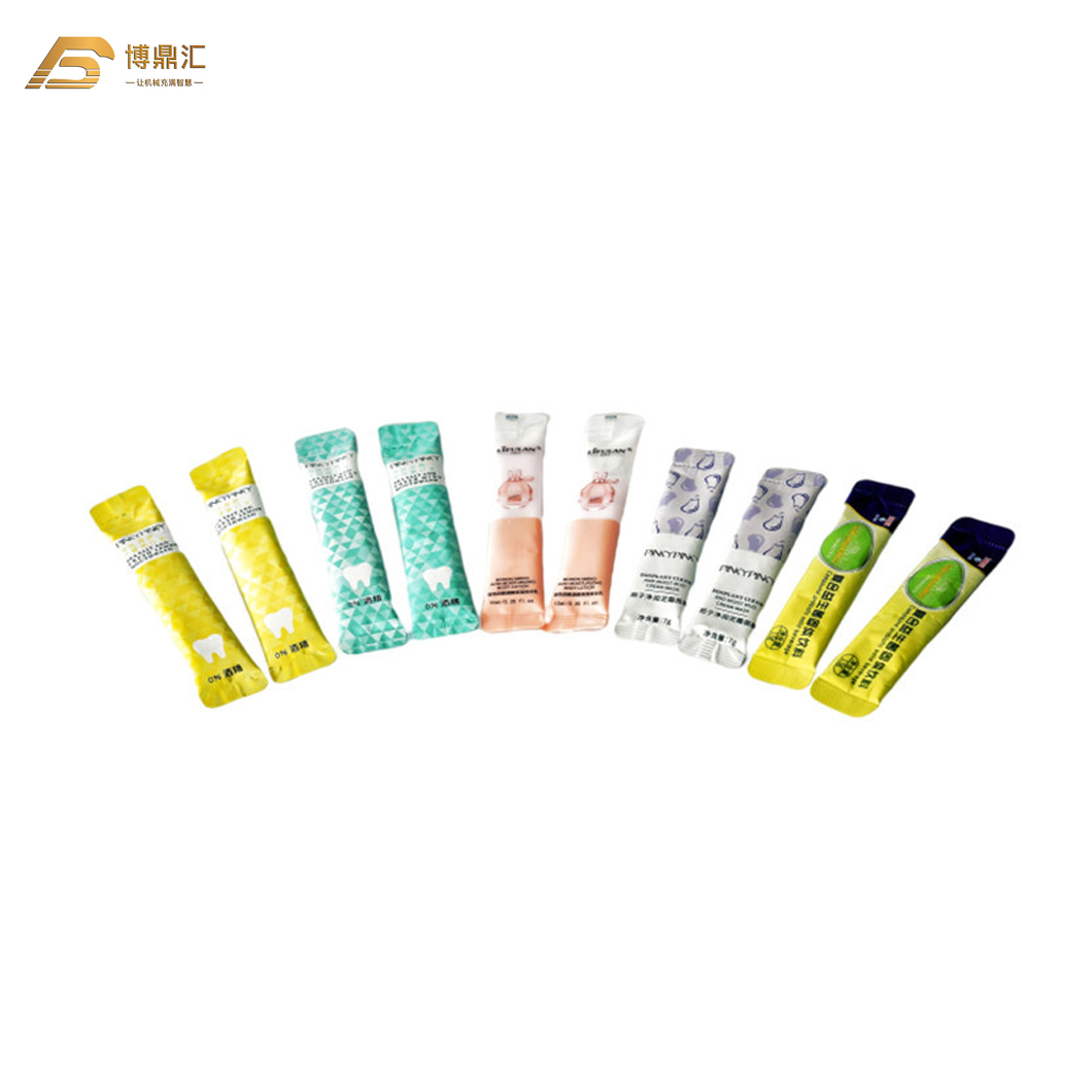 Vertical FFS Lickable Cat Snacks Squeeze Treats Packaging Machine