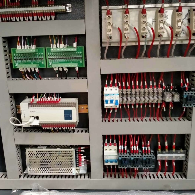 Semi-automatic beverage milk medicinal liquid bottle blow modling machine 