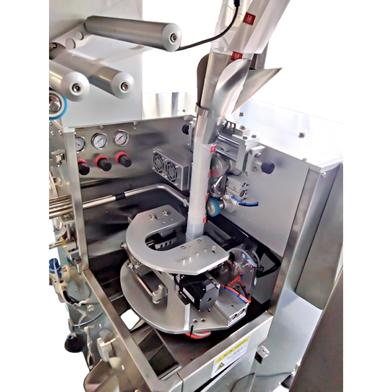 YS-ZF90X-6S High-speed nylon triangle bag packing machine (electronic scale series)